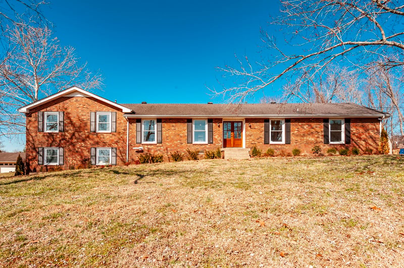 704 Emily Dr, Goodlettsville, TN 37072