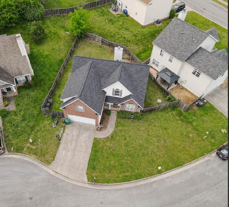 704 Sandbury Pt, Antioch, TN 37013
