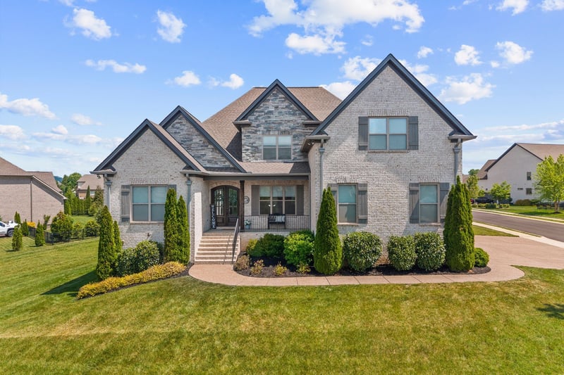 2050 Autumn Ridge Way, Spring Hill, TN 37174