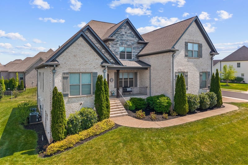 2050 Autumn Ridge Way, Spring Hill, TN 37174