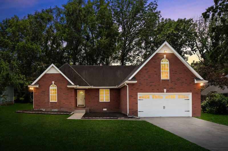 616 Woodland Hills Dr, La Vergne, TN 37086