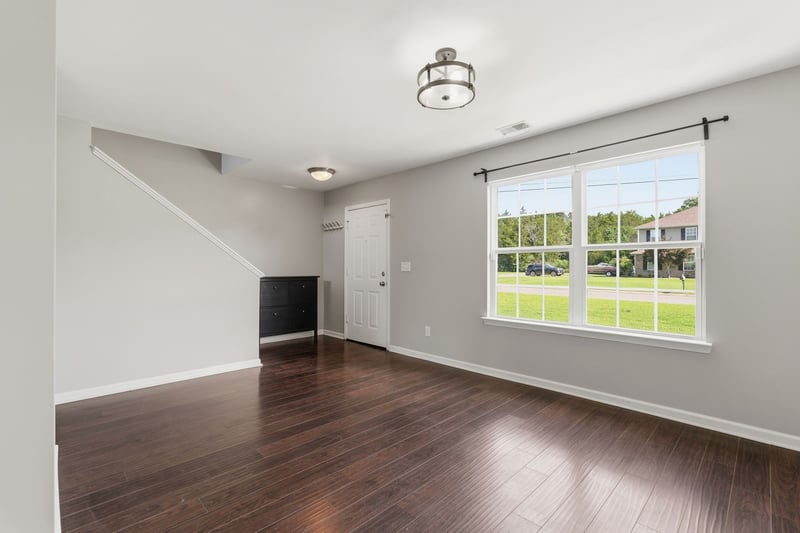 1239 California Dr, Murfreesboro, TN 37129