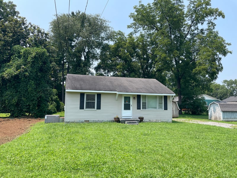 1617 Graybar Ln, Murfreesboro, TN 37129