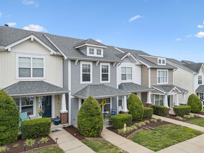 3331 Harpeth Springs Dr, Nashville, TN 37221