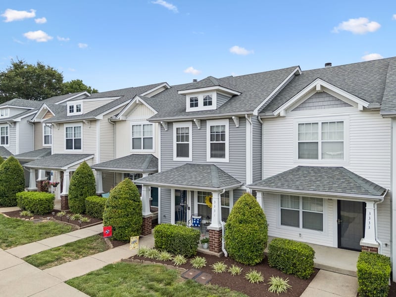 3331 Harpeth Springs Dr, Nashville, TN 37221