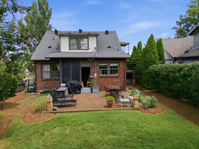 919 Caruthers Ave, Nashville, TN 37204