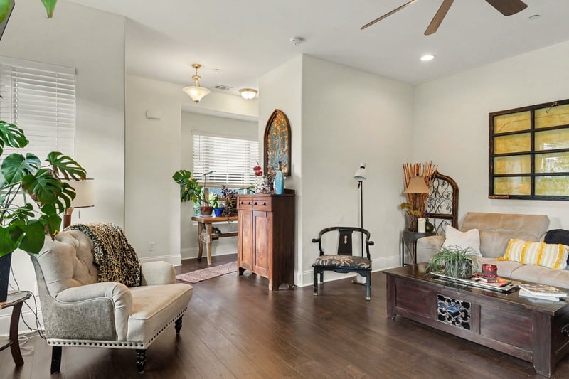107 Savannah Ave, Pleasant View, TN 37146