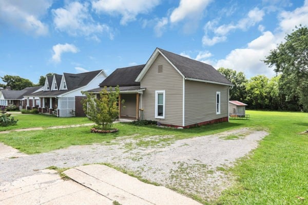 724 W Main St, Watertown, TN 37184