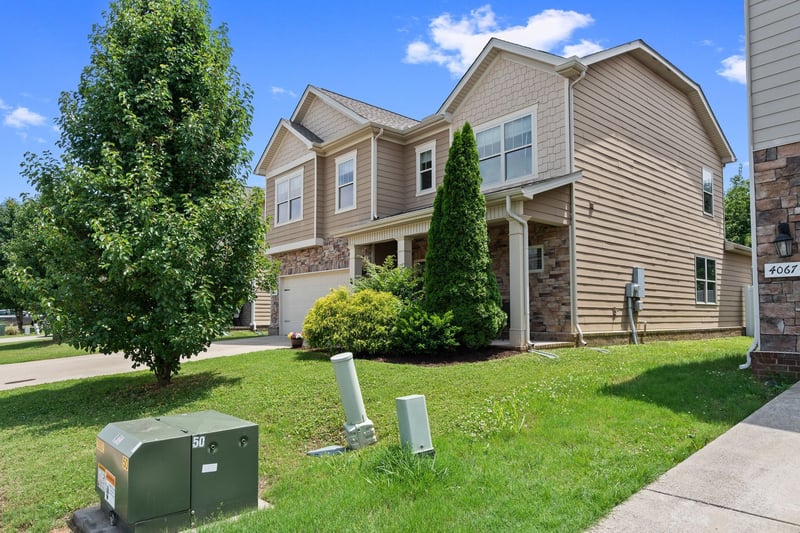 4063 Cannonsgate Ln, Murfreesboro, TN 37128