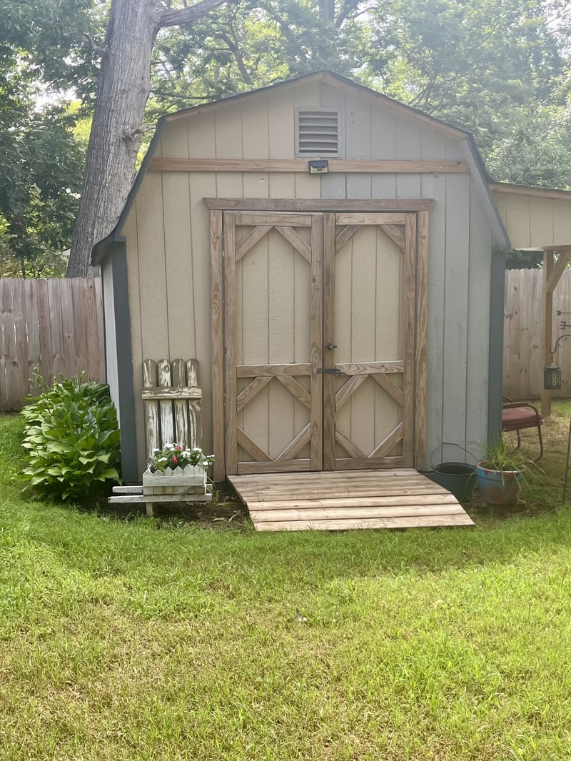 107 La Via Dr, Hendersonville, TN 37075