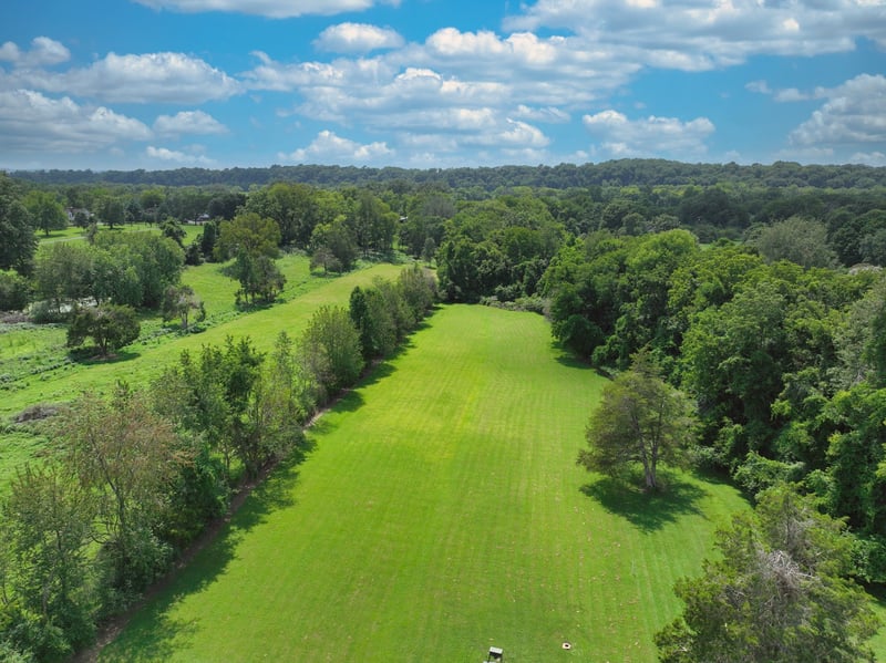 1544 Neelys Bend Rd, Madison, TN 37115