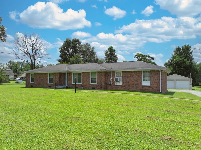 1544 Neelys Bend Rd, Madison, TN 37115