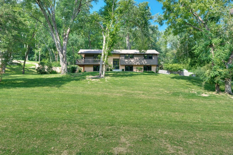 2010 Sunny Side Dr, Brentwood, TN 37027