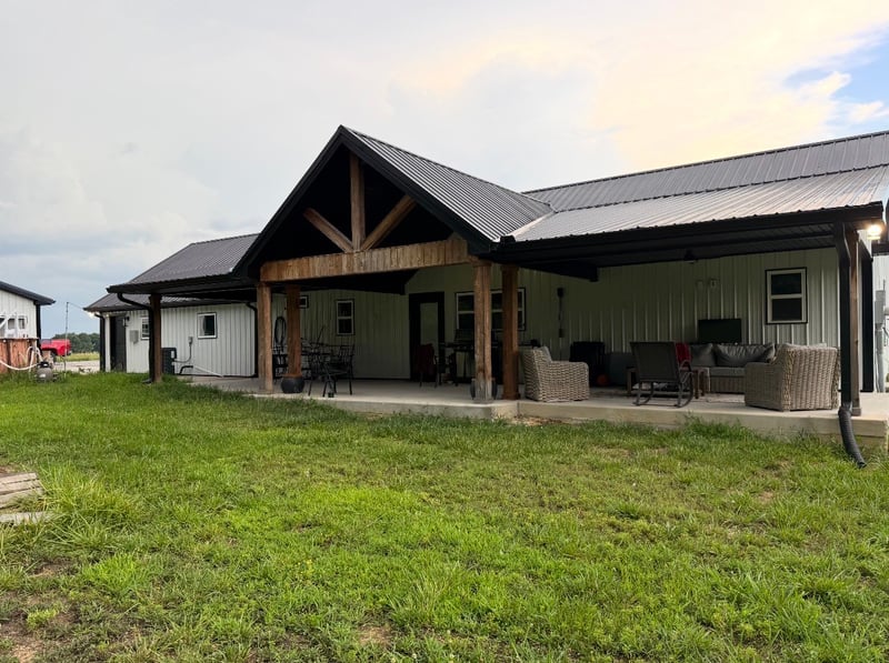 7011 N Pitt Rd, Springfield, TN 37172