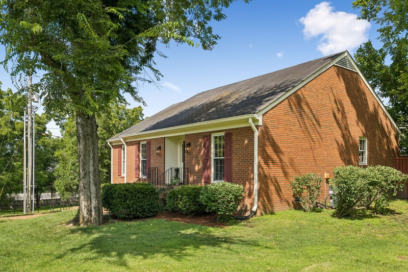 4327 Belmont Park Ter, Nashville, TN 37215