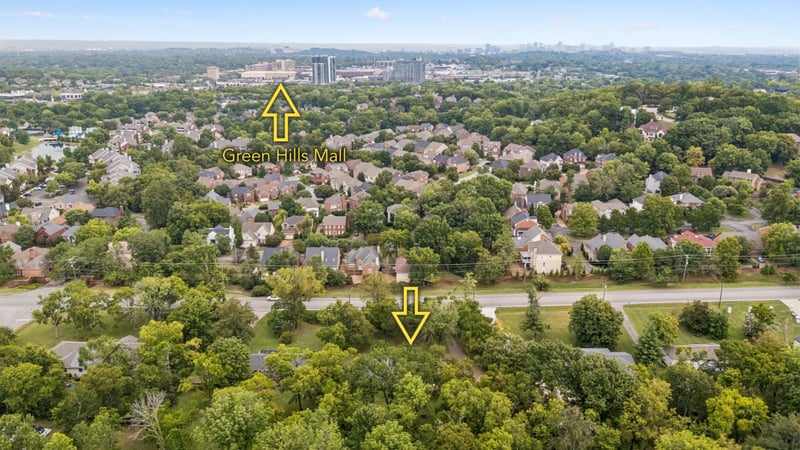 1511 Harding Pl, Nashville, TN 37215