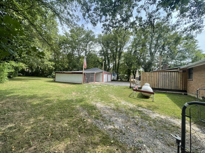 456 Ewing Ln, Nashville, TN 37207