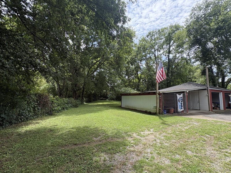 456 Ewing Ln, Nashville, TN 37207