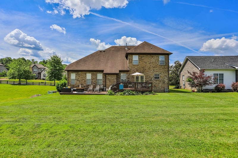 112 Myrtlewood Ln, Hendersonville, TN 37075