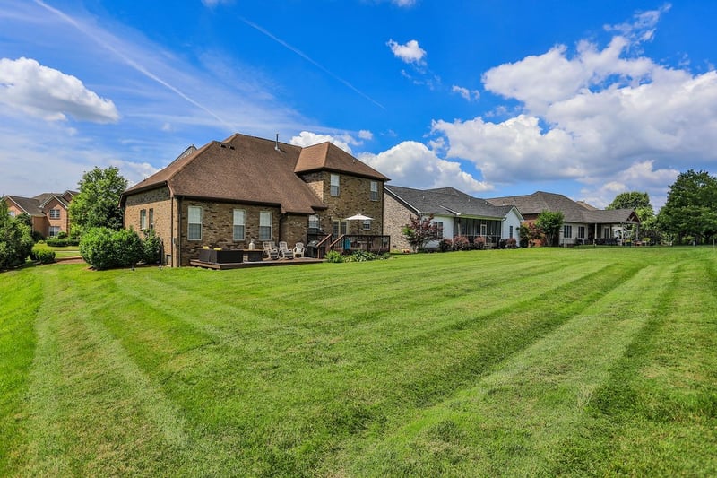 112 Myrtlewood Ln, Hendersonville, TN 37075