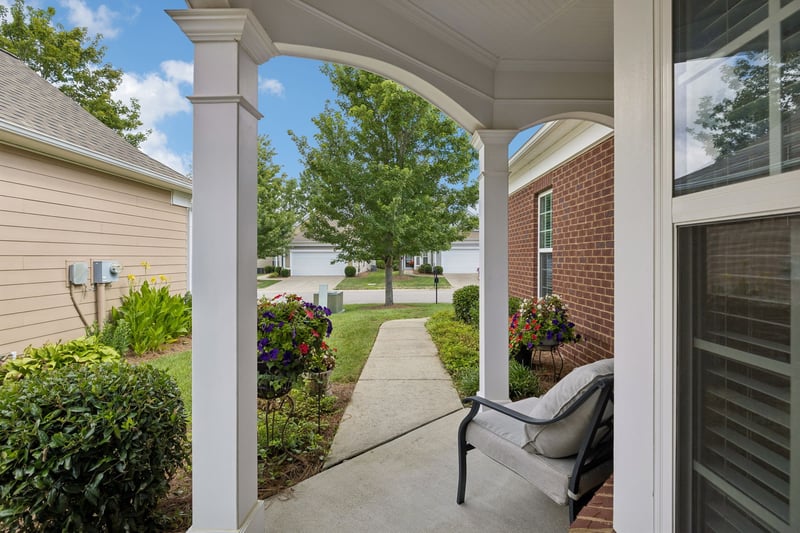 215 Old Towne Dr, Mount Juliet, TN 37122