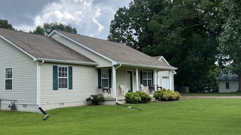 9124 Highway 20 , Summertown, TN 38483