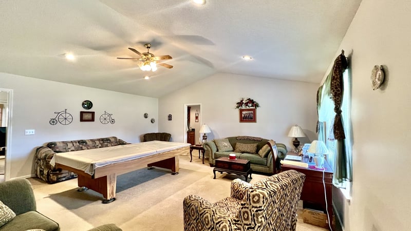9124 Highway 20 , Summertown, TN 38483