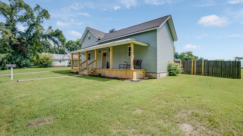 423 Anderson St, Gallatin, TN 37066