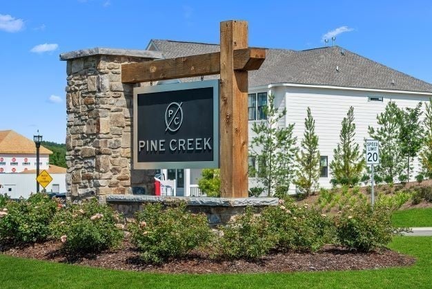 1322 Galloping Hill Way, Arrington, TN 37014