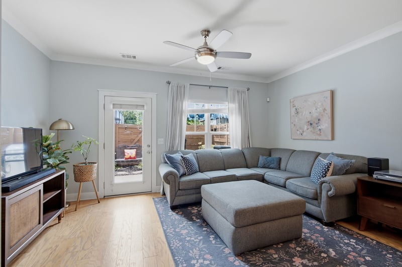 104 West Mill Dr, Nashville, TN 37209