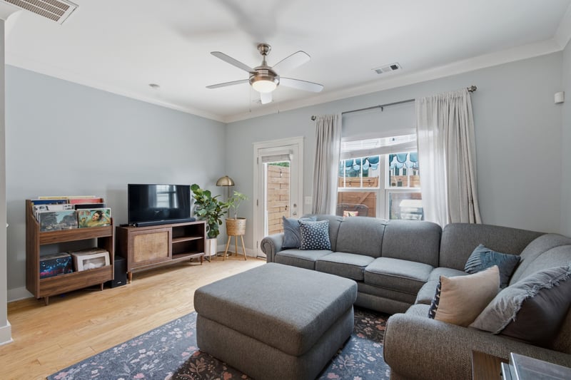 104 West Mill Dr, Nashville, TN 37209