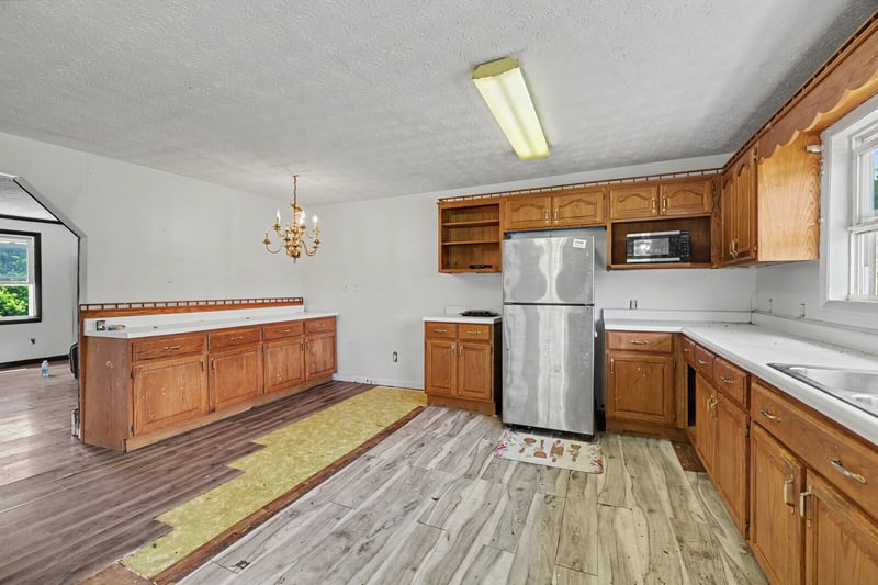 1317 Highway 259 , Portland, TN 37148