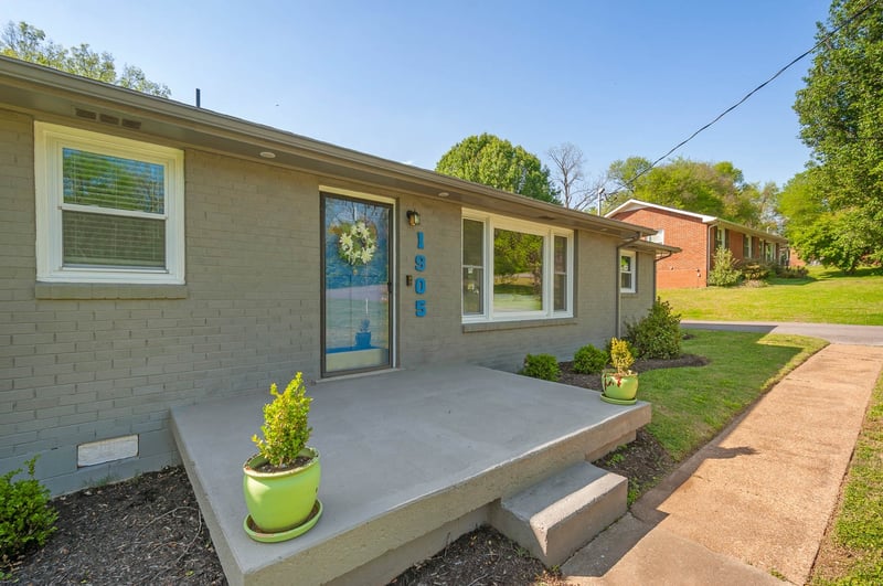 1905 Demarius Dr, Nashville, TN 37216