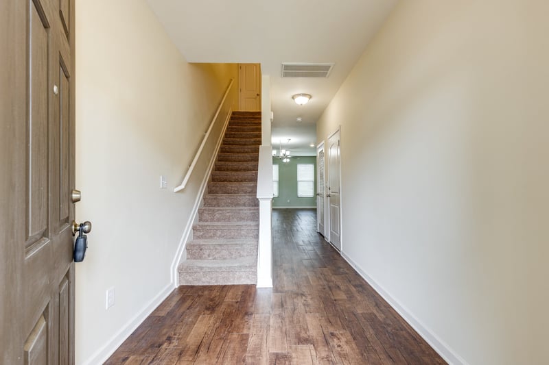 3939 Cannonsgate Ln, Murfreesboro, TN 37128