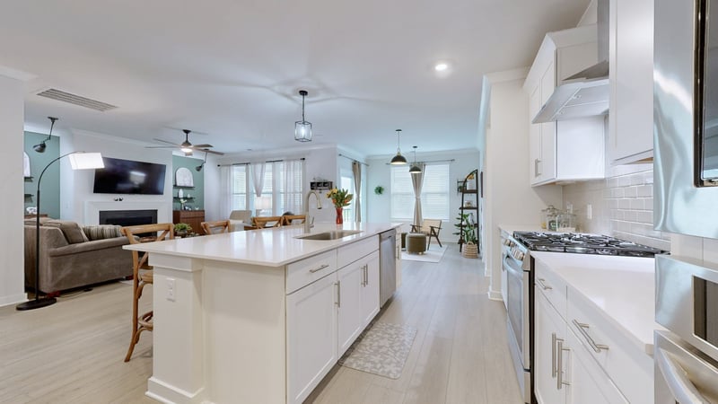 2669 Augusta Trace Dr, Columbia, TN 38401