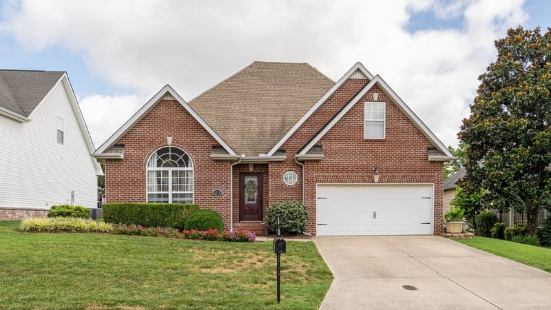 5318 Cloister Dr, Murfreesboro, TN 37128