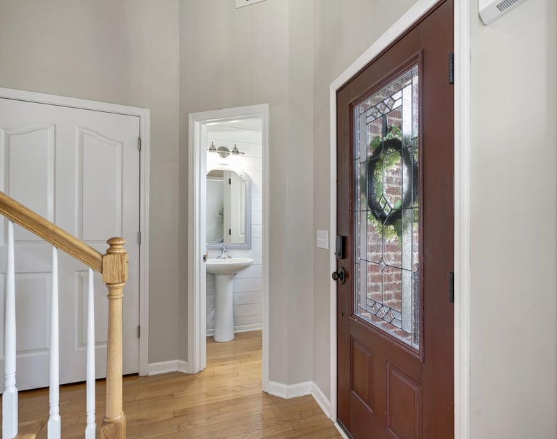 5318 Cloister Dr, Murfreesboro, TN 37128