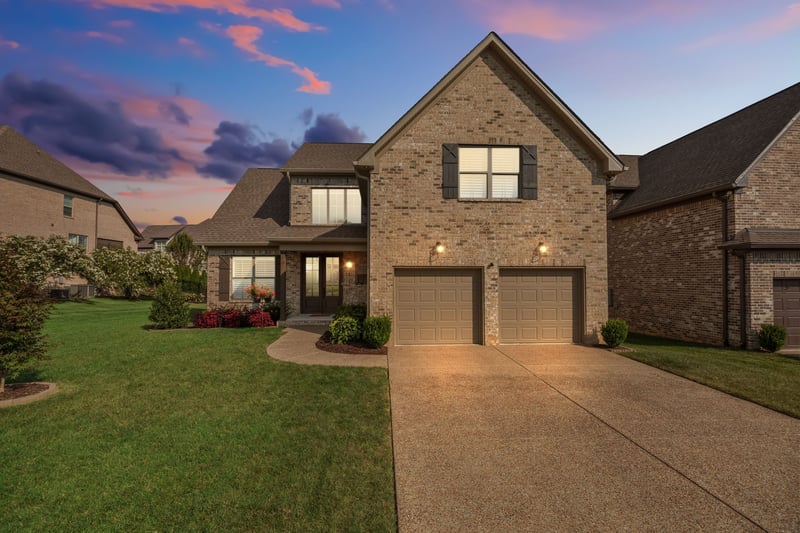 1016 Gadwall Ln, Spring Hill, TN 37174
