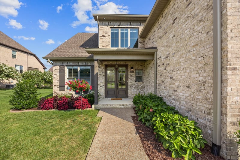1016 Gadwall Ln, Spring Hill, TN 37174