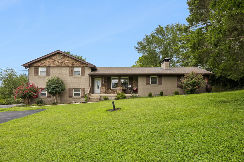 708 Glen Oaks Dr, Mount Juliet, TN 37122