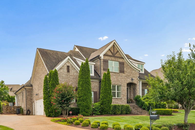 4137 Banner Square Ln, Arrington, TN 37014