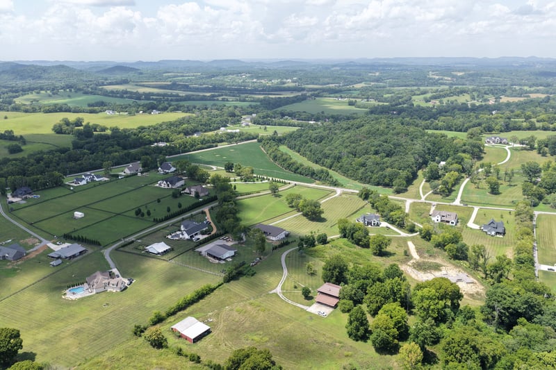 2425 Allisona Rd, Eagleville, TN 37060