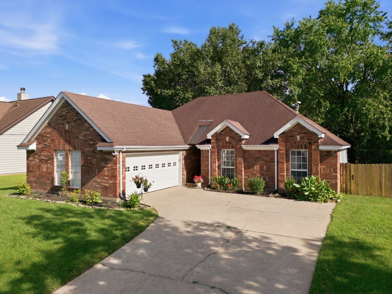 4451 S Trace Blvd, Old Hickory, TN 37138