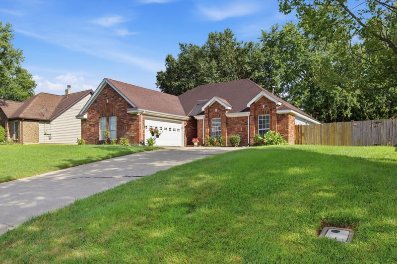 4451 S Trace Blvd, Old Hickory, TN 37138