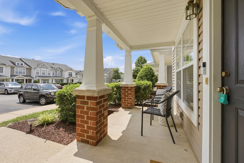 3373 Harpeth Springs Dr, Nashville, TN 37221