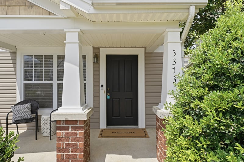 3373 Harpeth Springs Dr, Nashville, TN 37221