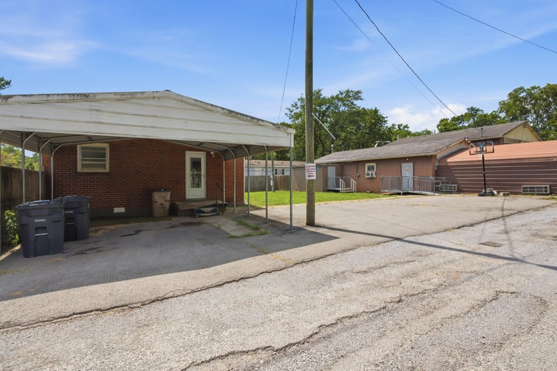 549 E Maple St, Madison, TN 37115
