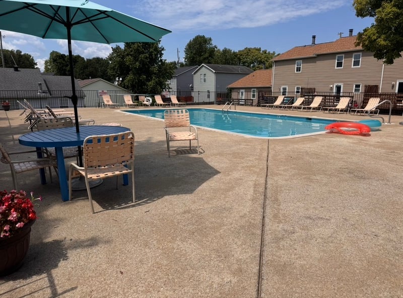 102 River Bend Rd, Hendersonville, TN 37075