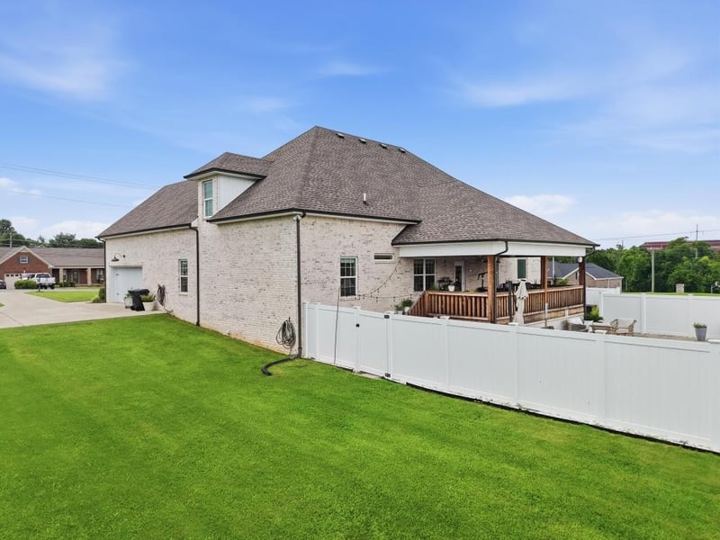 351 Drivers Ln, Gallatin, TN 37066