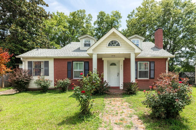 311 W 15th St, Columbia, TN 38401